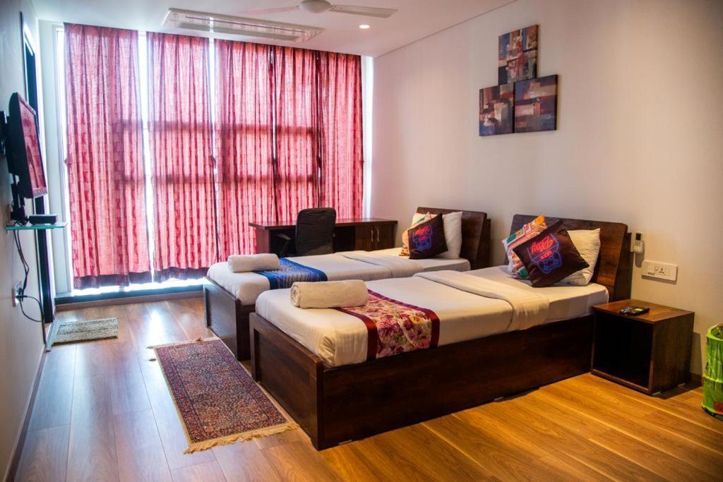 Guest House Service Apartments Пюн Екстериор снимка